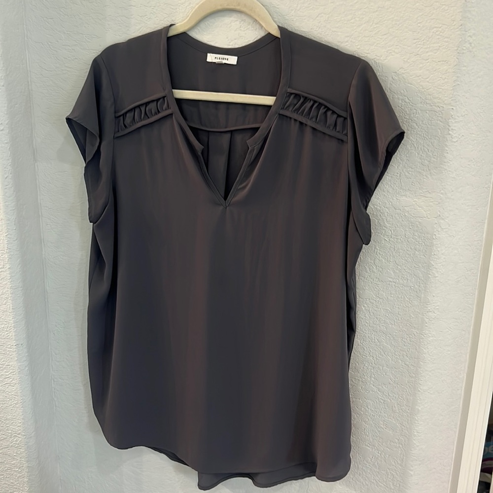 Pleione V-Neck Blouse